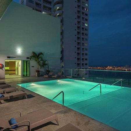 Hampton By Hilton Cartagena Hotel Exterior photo